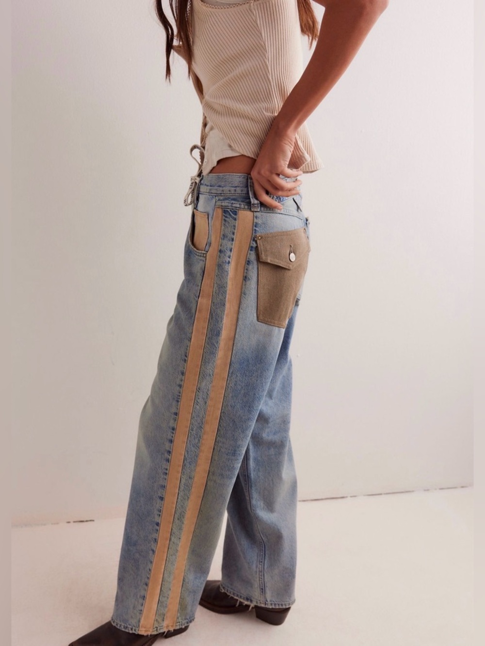 Free People Zambi Slouchy Jeans Safari Size 30